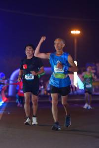 BIB: 41374, 43952, 6000
                            <button type="button" onclick="openModal(21423957)" class="btn btn-primary btn-sm float-right btn-popup" data-toggle="modal" data-target=".modal-high-quality">
                        <i class="fas fa-shopping-cart"></i> Add to Cart
                    </button>
                                            <button type="button" onclick="isThisMe(21423957, true)" class="btn btn-success btn-sm float-right btn-popup btn-isme hidden" data-toggle="tooltip" data-placement="bottom" title="นี่คือรูปของคุณใช่ไหม คลิกที่นี่เพื่อเอาเข้าอัลบั้ม">
                        <i class="fas fa-plus"></i> Add to album
                    </button>
                    <button type="button" onclick="isThisMe(21423957, false)" class="btn btn-warning btn-sm float-right btn-popup btn-isnotme hidden">
                        <i class="fas fa-ban"></i> Remove from album
                    </button>